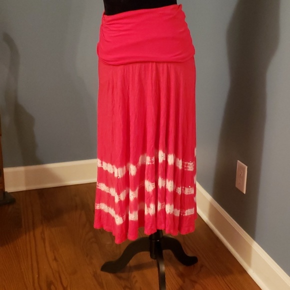 Dress - Picture 6 of 7